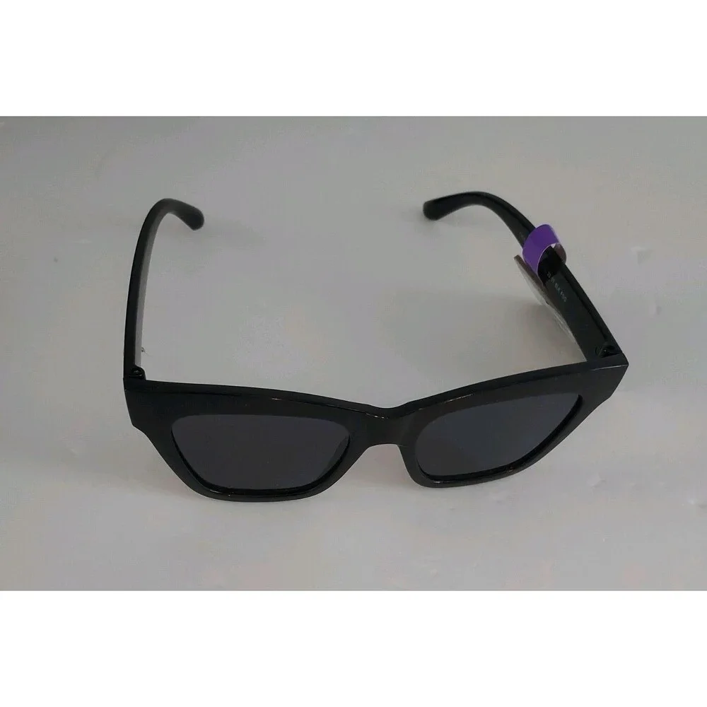 Foster Grant Trend Women's Sunglasses 100% UVA-UVB Black Cateye Frames NEW